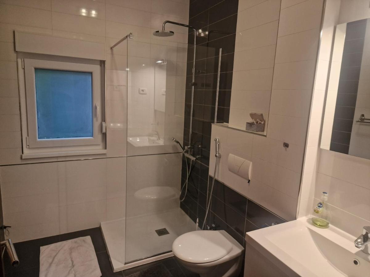 Apartman Dunja ซาราเยโว ภายนอก รูปภาพ